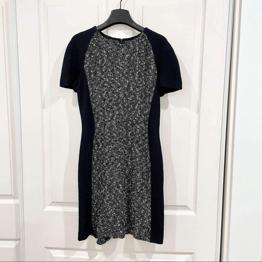 ST. JOHN COLLECTION Black/Charcoal Sheen Tweed Short Sleeve Sheath Dress Sz 6